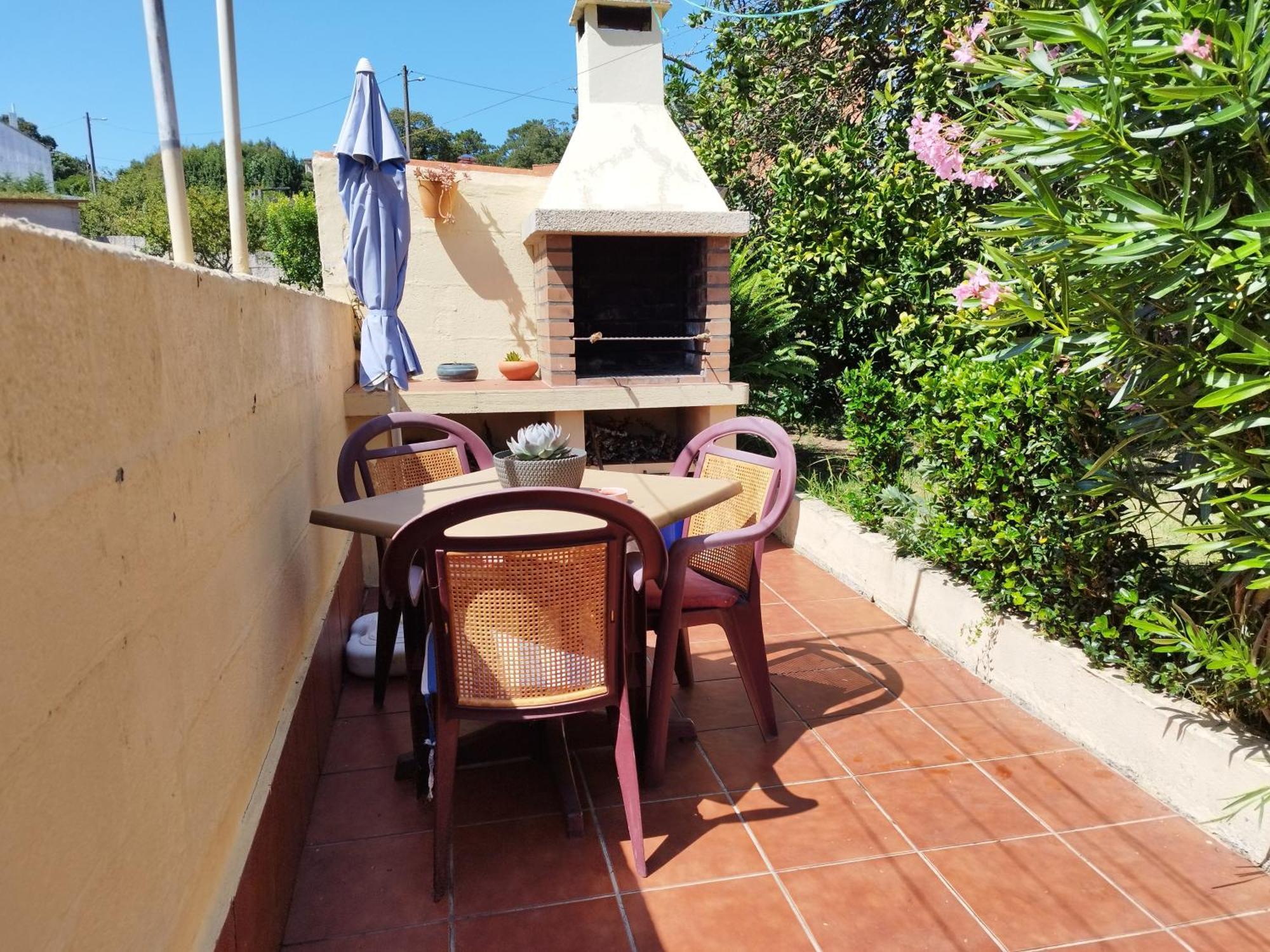 Jardin, Terraza Y Barbacoa Apartment О Грове Екстериор снимка