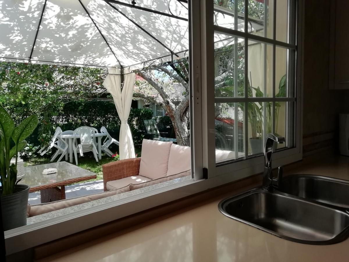 Jardin, Terraza Y Barbacoa Apartment О Грове Екстериор снимка